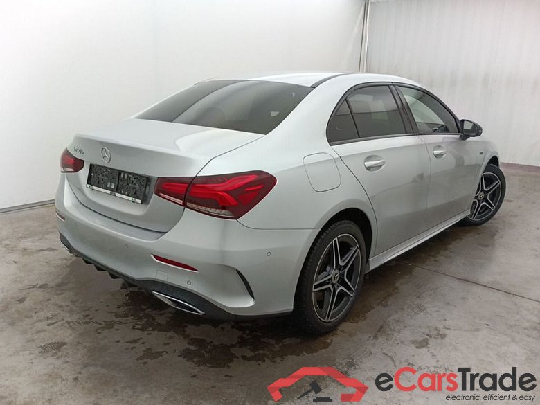 Mercedes-Benz A-Klasse Limousine A 250e Business Solution 4d excluweb end 19.06 #5