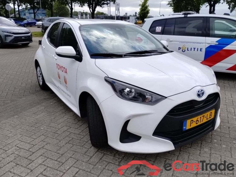 TOYOTA YARIS 1.5 Hybrid Active #2