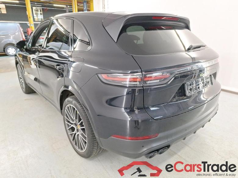PORSCHE CAYENNE 3.0 E-HYBRID TIPTRONIC Exterior black gloss Adaptive 14-way comfort seats #3