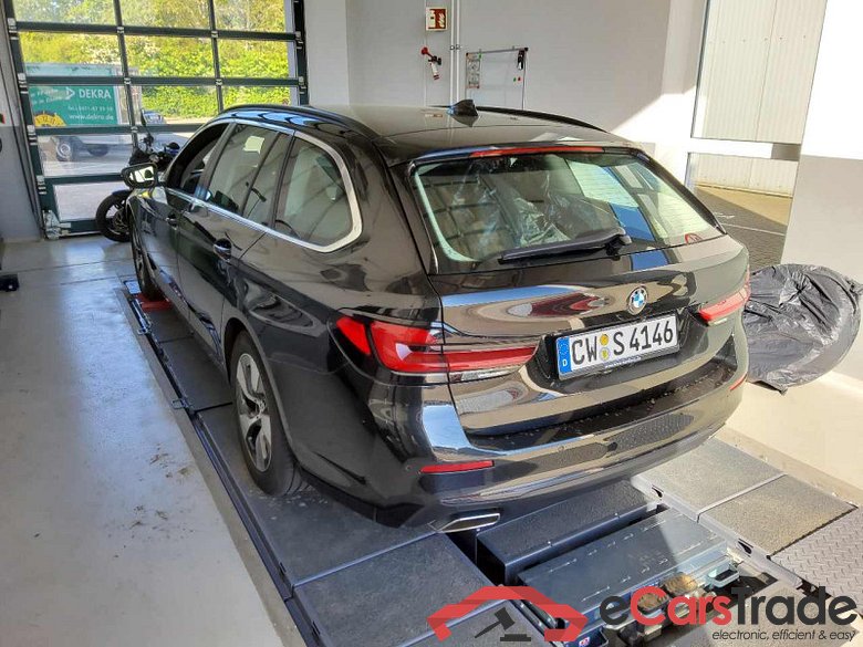 BMW Baureihe 5 Touring (G31)(2017->) DE - Kb5 520 d Mild-Hybrid EU6d, (EURO 6d), (Facelift) 2020 - 2024 #4