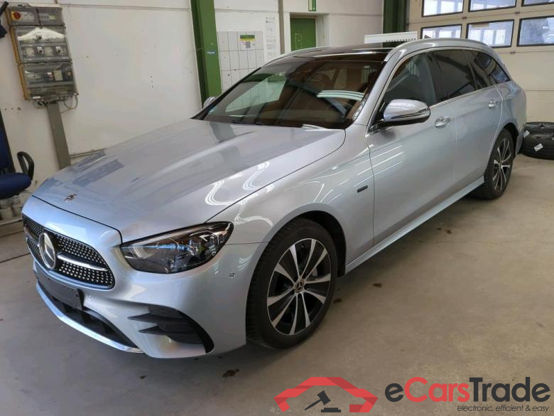 Mercedes E-Class Wagon ´16 E -Klasse T-Modell E 300 de (213.216)AMG 2.0 AMG Line 225KW AT9 E6d