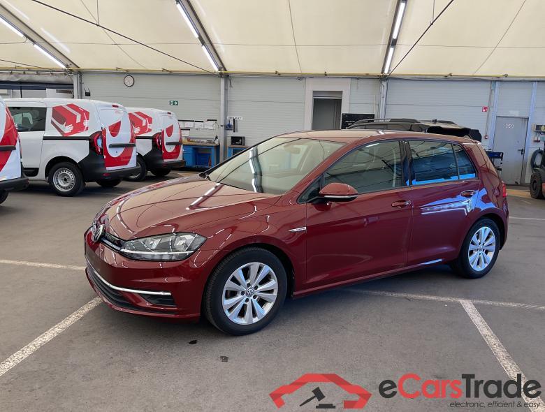VOLKSWAGEN Golf VII Golf Comfortline 1.5 TSI BlueMotion 96 kW (130 ch) 6 vitesses manuel #1