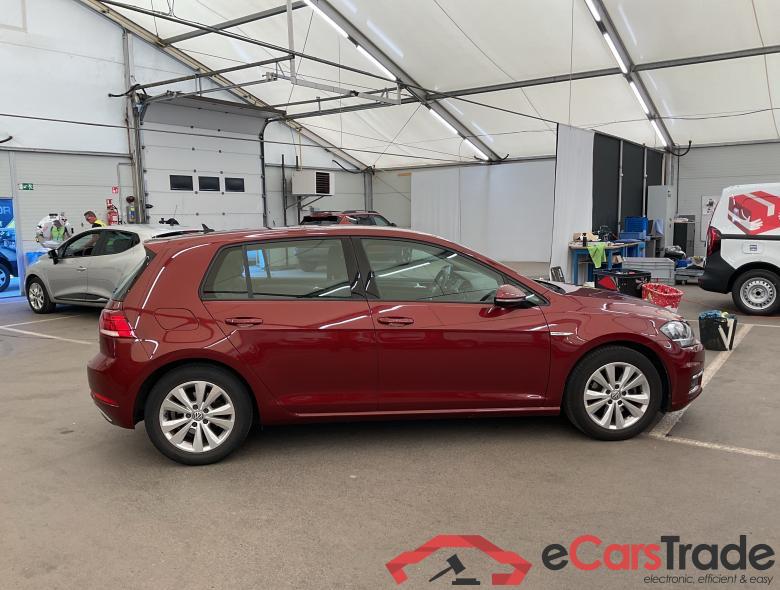 VOLKSWAGEN Golf VII Golf Comfortline 1.5 TSI BlueMotion 96 kW (130 ch) 6 vitesses manuel #5