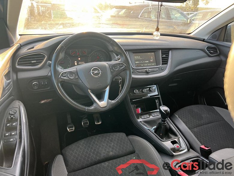 Opel 1.2 Turbo 120 Aniversario (CX) Grandland X Opel 2020 1.2 Turbo 130CV MT6 E6d #3