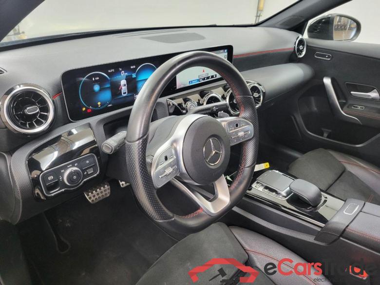 MERCEDES-BENZ A-KLASSE 200 Business Solution AMG #5