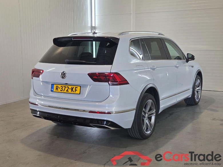 VOLKSWAGEN Tiguan Allspace 2.0 TDI 4Motion Highline Business R 7p. #4