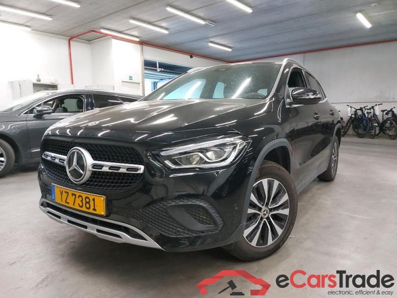 MERCEDES - MER GLA 250e 218PK DCT Business Solution  & Smartphone Integration * HYBRID * #1