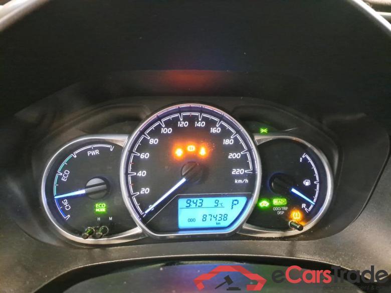 Toyota 1.5 VVT-I HYBRID France Business TOYOTA Yaris Hybride 5p Berline 1.5 VVT-I HYBRID France Business #6