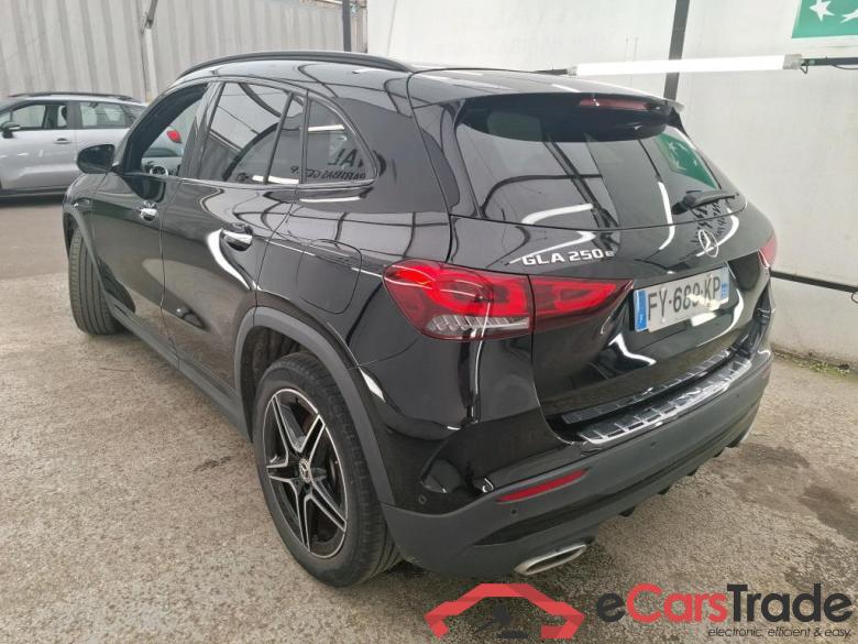 Mercedes 1.3 GLA 250 e AMG LINE DCT MERCEDES-BENZ GLA / 2020 / 5P / SUV 1.3 GLA 250 e AMG LINE DCT #2