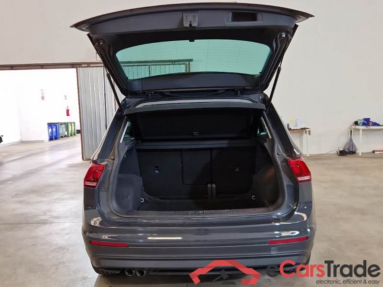 Volkswagen 69 VOLKSWAGEN TIGUAN / 2016 / 5P / SUV 1.6 TDI SCR BUSINESS BMT #5