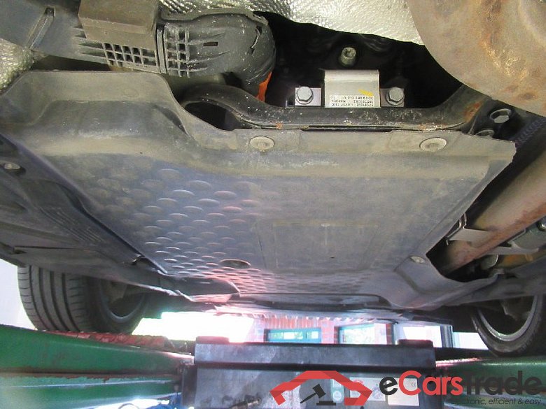 MERCEDES-BENZ E-Klasse 300 de T 9G-TRONIC Avantgarde #5