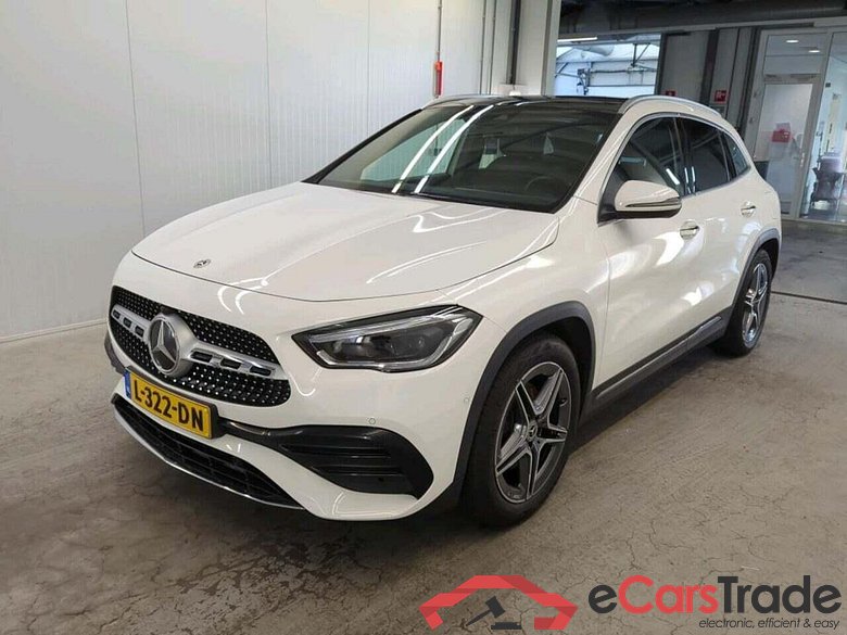 MERCEDES-BENZ GLA-klasse 200 Bns Sol. AMG #1