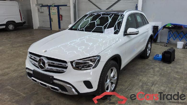 Mercedes GLC ´15 GLC -Klasse GLC 300 e 4Matic (253.953) 2.0 235KW AT9 E6d #1