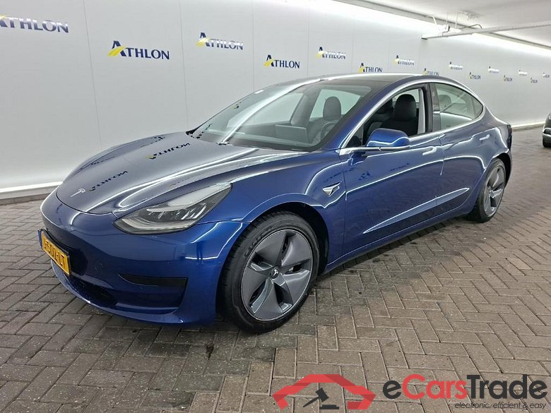 Tesla Model 3 Standard Range Plus RWD 4D 225kW