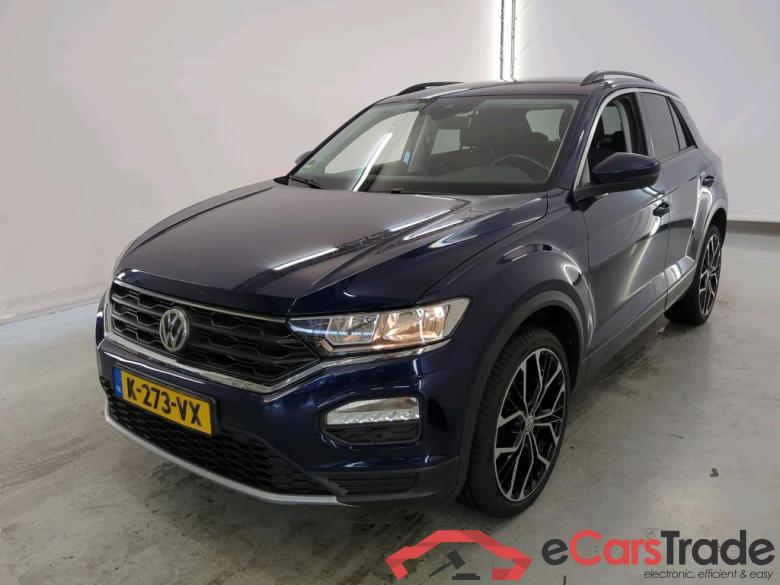 Volkswagen T-Roc '17 Volkswagen T-Roc 1.5 TSI 110kW DSG Style 5d #1