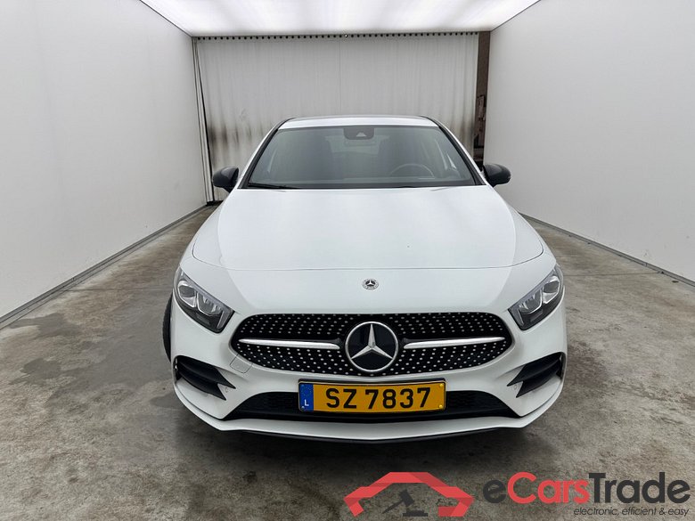 MERCEDES CLASSE A (W177) A 250 e 160 PHEV (EU6AP) 5d #1