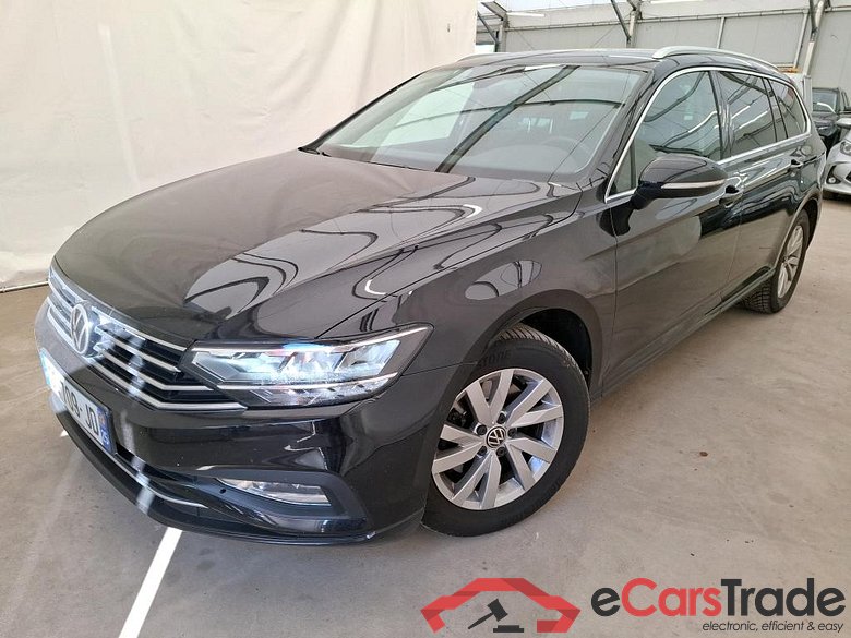 Volkswagen 2.0 TDI EVO SCR 122 DSG7 SW BUSINESS Passat Break Business 2.0 TDI 120CV BVA7 E6d