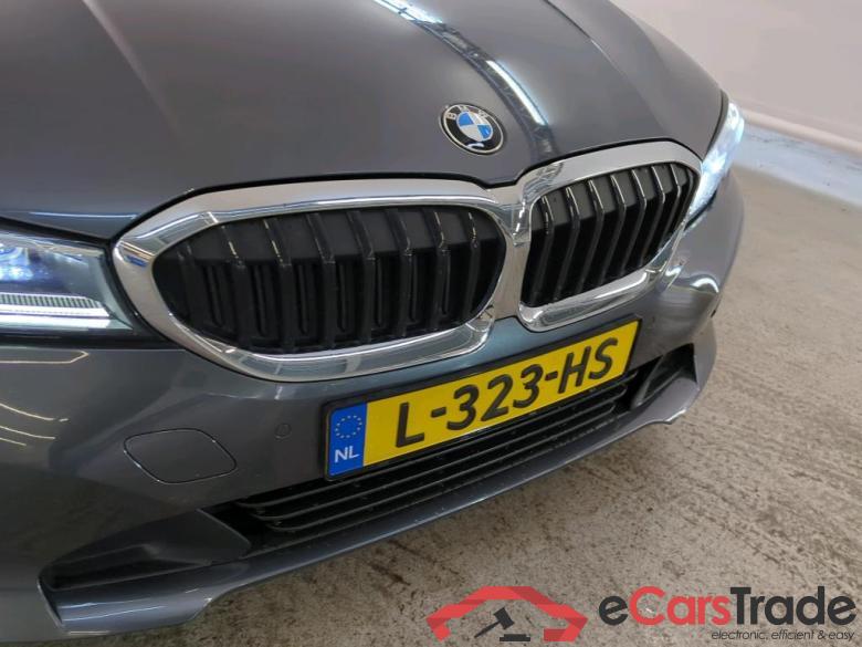 BMW 3 Serie T '18 BMW 3 Serie Touring 330e 5d #5