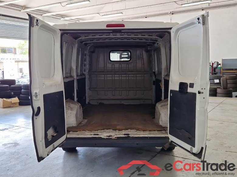 Peugeot 14 PEUGEOT BOXER 2014 FURGONE 333 L2H1 2.2 HDI 130CV FAP #5