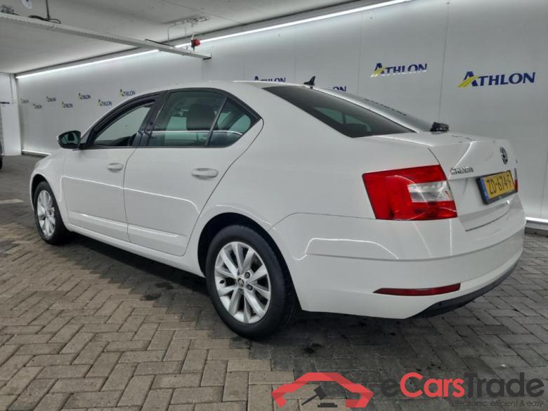 SKODA Octavia 1.0 TSI Greentech Ambition DSG Business 5D 85kW #4