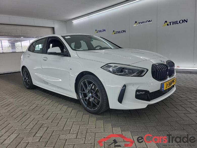 BMW 1-serie 118iA 5D 103kW #2