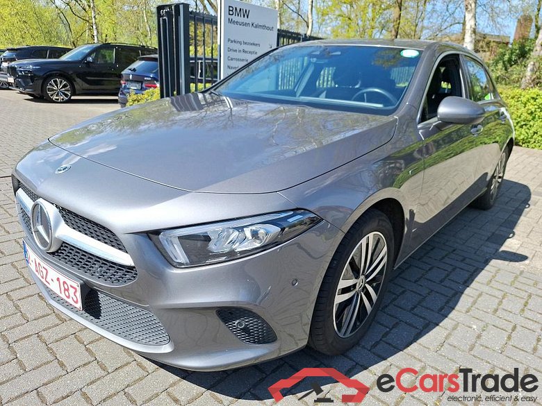MERCEDES-BENZ CLASS A (W177) A 250 e PHEV Business Solution