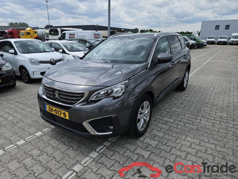 PEUGEOT 5008 96 kW #1
