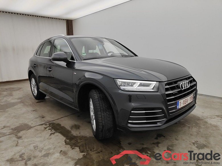 Audi Q5 Sport 55 TFSi e S tronic quattro 5d #2