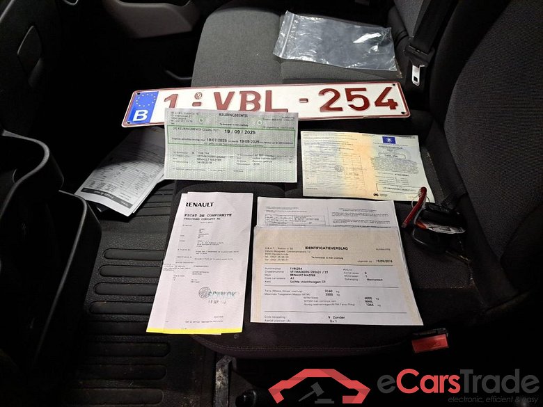 Renault Master L2H2 dCi 130 - 3.5T Grand Confort 4d #4