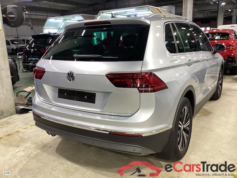 VOLKSWAGEN TIGUAN DIESEL - 2016 2.0 TDi SCR Highline BMT DSG #4