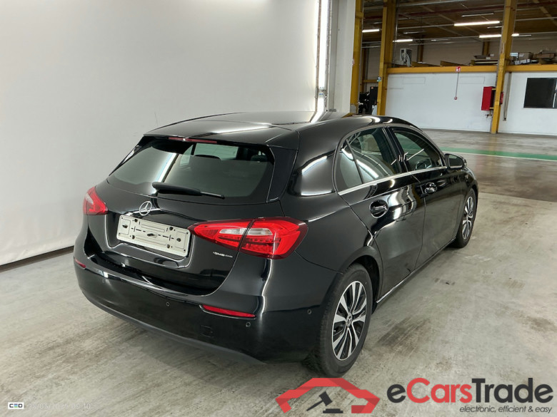 Mercedes A160d Navi 1/2 Sport-Leather KeylessGo Klima PDC ... #2
