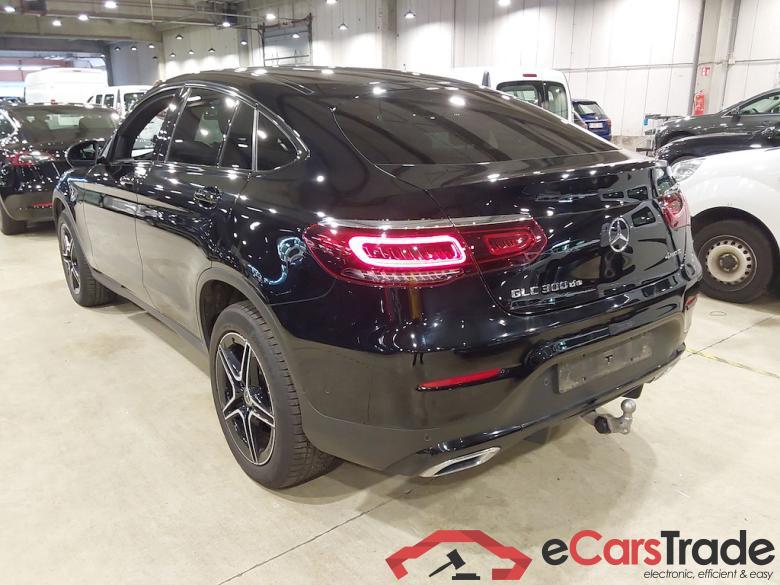 Mercedes GLC 300de Coupe Plug-In Hybrid AMG Night 4Matic Aut. LED-Xenon Widescreen Navi 1/2 Sport-Leather-Alcantara KeylessGo Camera Klima PDC ... #4