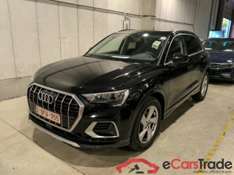 AUDI Q3 1.5 35 TFSI S TR ADVANCED BUSINESS ED #1