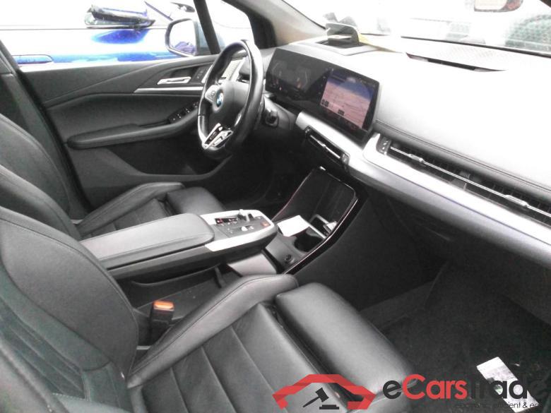 BMW 218i Active Tourer M-Sport Aut. Pano LED-Xenon Head-Up Navi Harman/Kardon Ambient Sport-Leather KeylessGo Camera Klima PDC ... #6 BMW 218i Active Tourer M-Sport Aut. Pano LED-Xenon Head-Up Navi Harman/Kardon Ambient Sport-Leather KeylessGo Camera Klima PDC ... #6