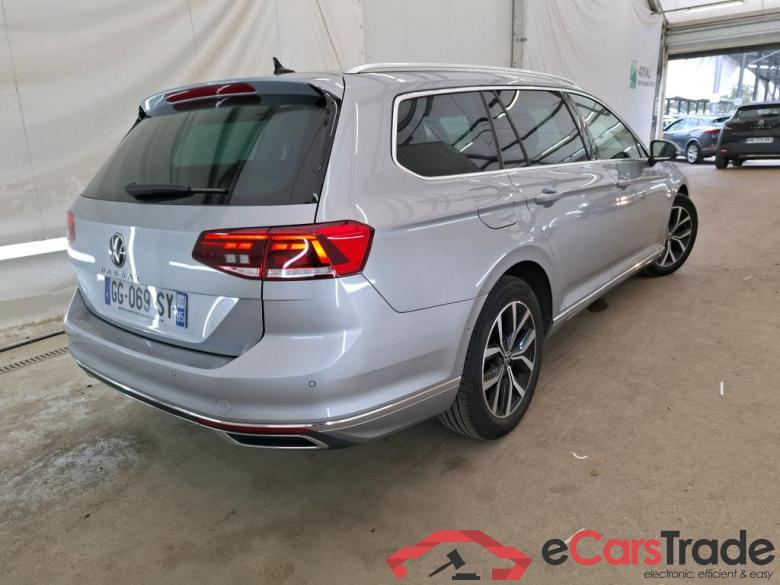 VOLKSWAGEN Passat SW / 2019 / 5P / Break 2.0 TDI 150 SCR DSG7 SW LOUNGE #3 VOLKSWAGEN Passat SW / 2019 / 5P / Break 2.0 TDI 150 SCR DSG7 SW LOUNGE #3