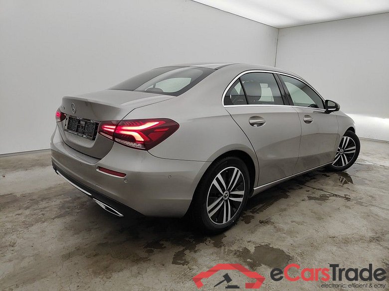 MERCEDES CLASSE A SEDAN DIESEL (V177) A 200 d 150 Business Solution (EU6d-TEMP) 4d Auto #2