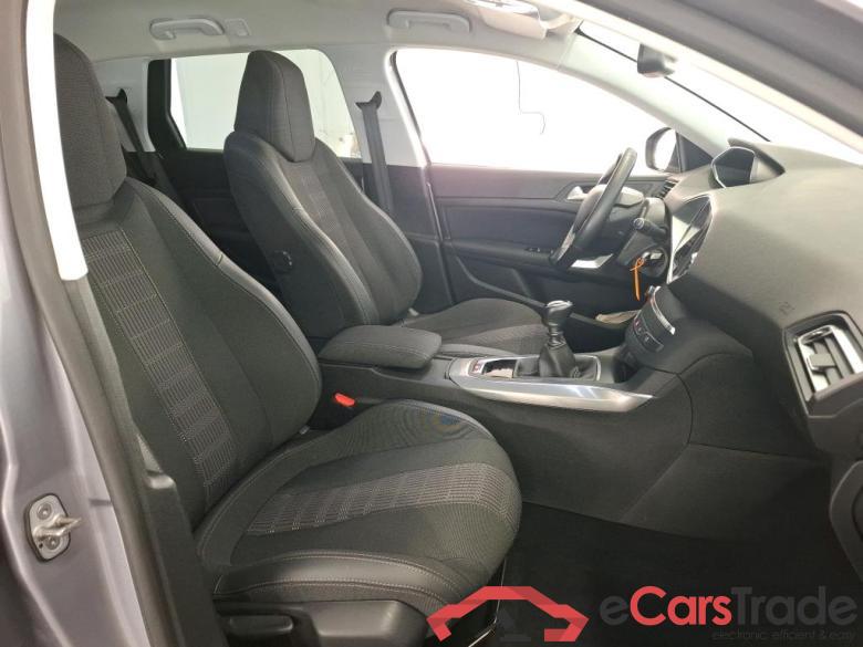 308 SW Allure 1.2 PureTech 130CV BVM6 E6d #6 308 SW Allure 1.2 PureTech 130CV BVM6 E6d #6