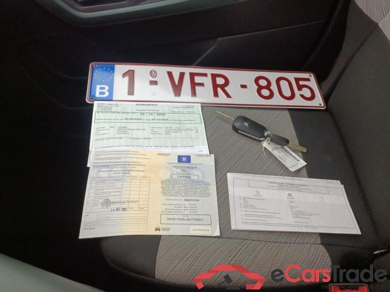 Citroën Berlingo Multispace 1.5 BlueHDi 130 EAT8 S&S Shine XTR M 5d #4