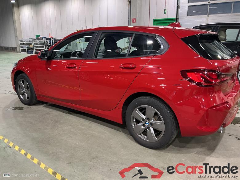 BMW 1 SERIES HATCH 2.0 118DA (110KW) #3