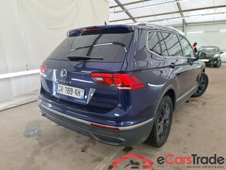 VOLKSWAGEN Tiguan Allspace / 2021 / 5P / SUV 1.5 TSI 150 DSG7 LIFE PLUS #3