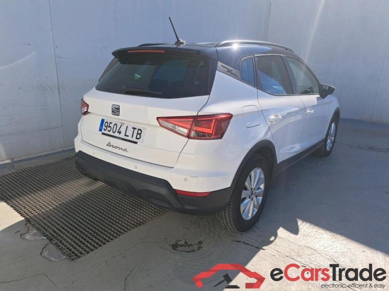 SEAT Arona / 2017 / 5P / todoterreno 1.0 TSI 81kW (110CV) Style Plus (AC) #2