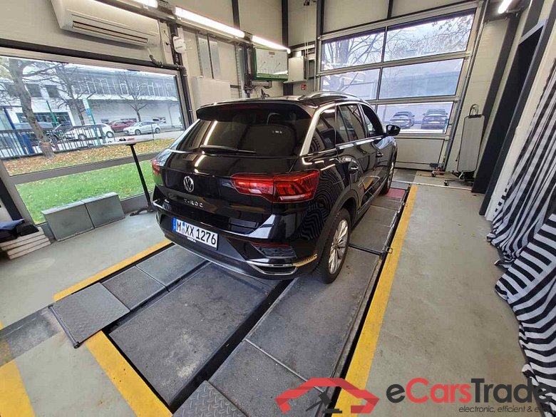 Volkswagen T-Roc (A11)(09.2017->2021) DE - SUV5 1.5 TSI EU6d, Sport OPF (EURO 6d), 2020 - 2022 #3