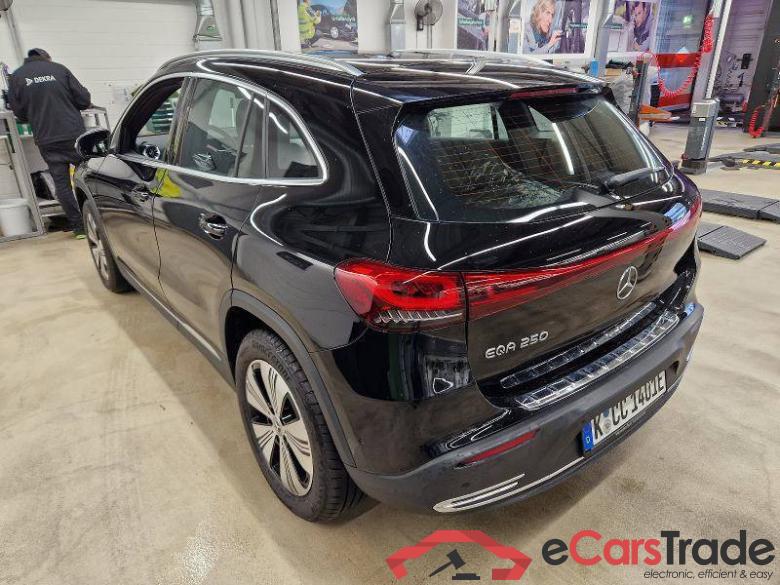 MERCEDES-BENZ EQA -Klasse (BM 243)(02.2021->), 250, Progressive, #4