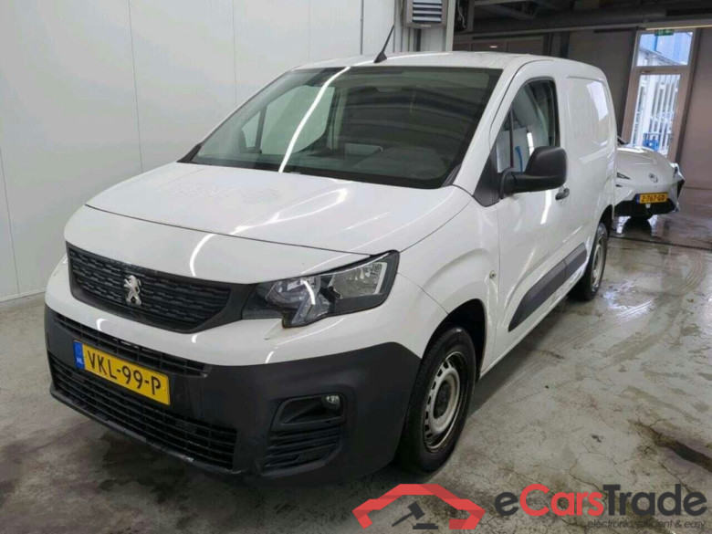 PEUGEOT Partner 1.2 PT. Premium
