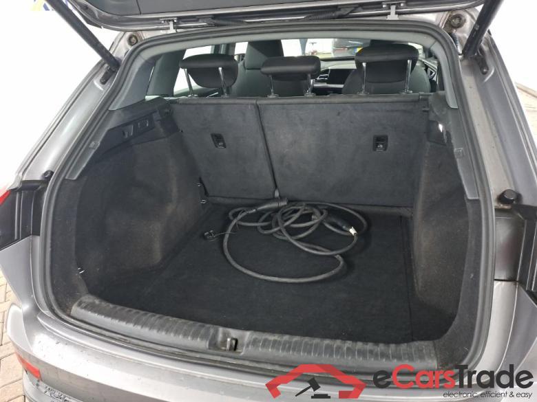 AUDI Q4 e-tron 40 e-tron Laun.Edit.Ad.Pl.150kW Athlon Edition #5
