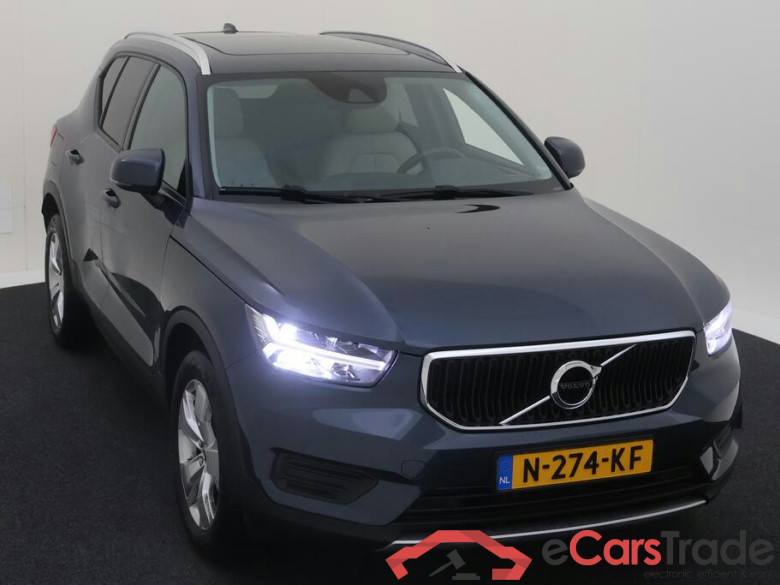 VOLVO XC40 95 kW #4