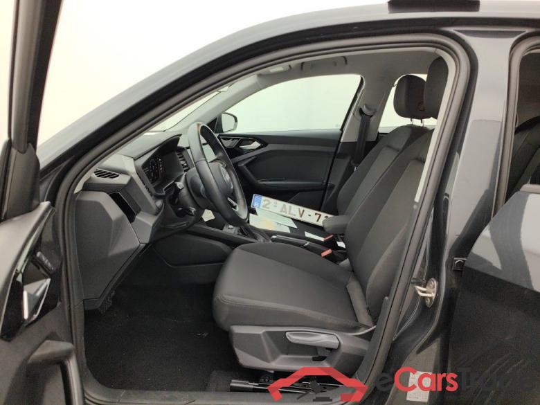 Audi A1 Sportback 1.0 25 TFSI 70kW S tronic Business Ed. 5d #3