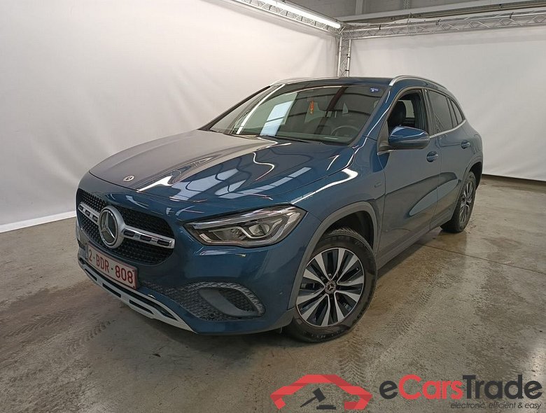 Mercedes-Benz GLA GLA 250 e 5d #1