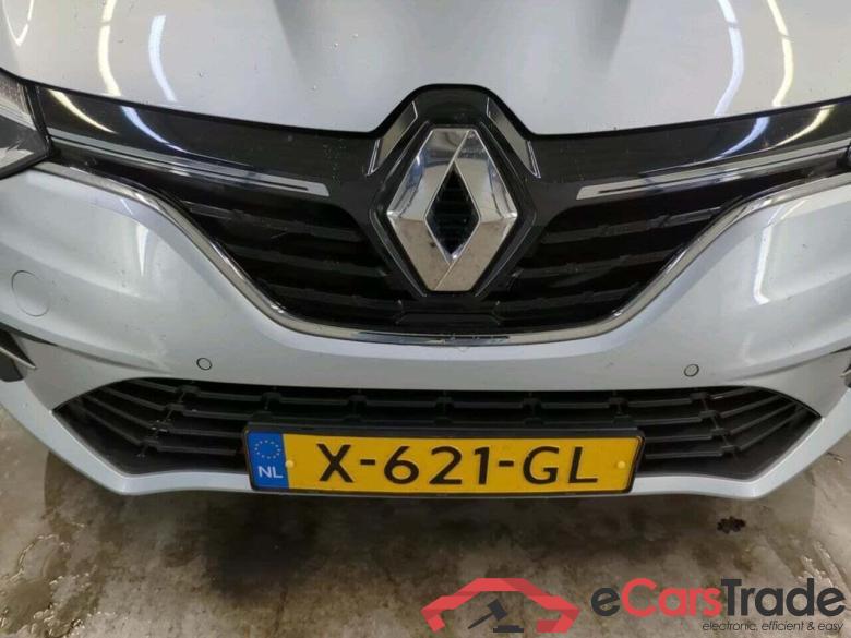 RENAULT Mégane Estate 1.3 TCe140 Equilibre #4