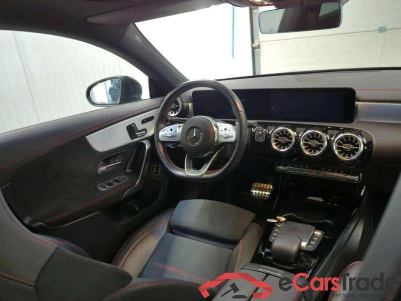 MERCEDES-BENZ CLA-klasse 250 e Prem. Plus #3